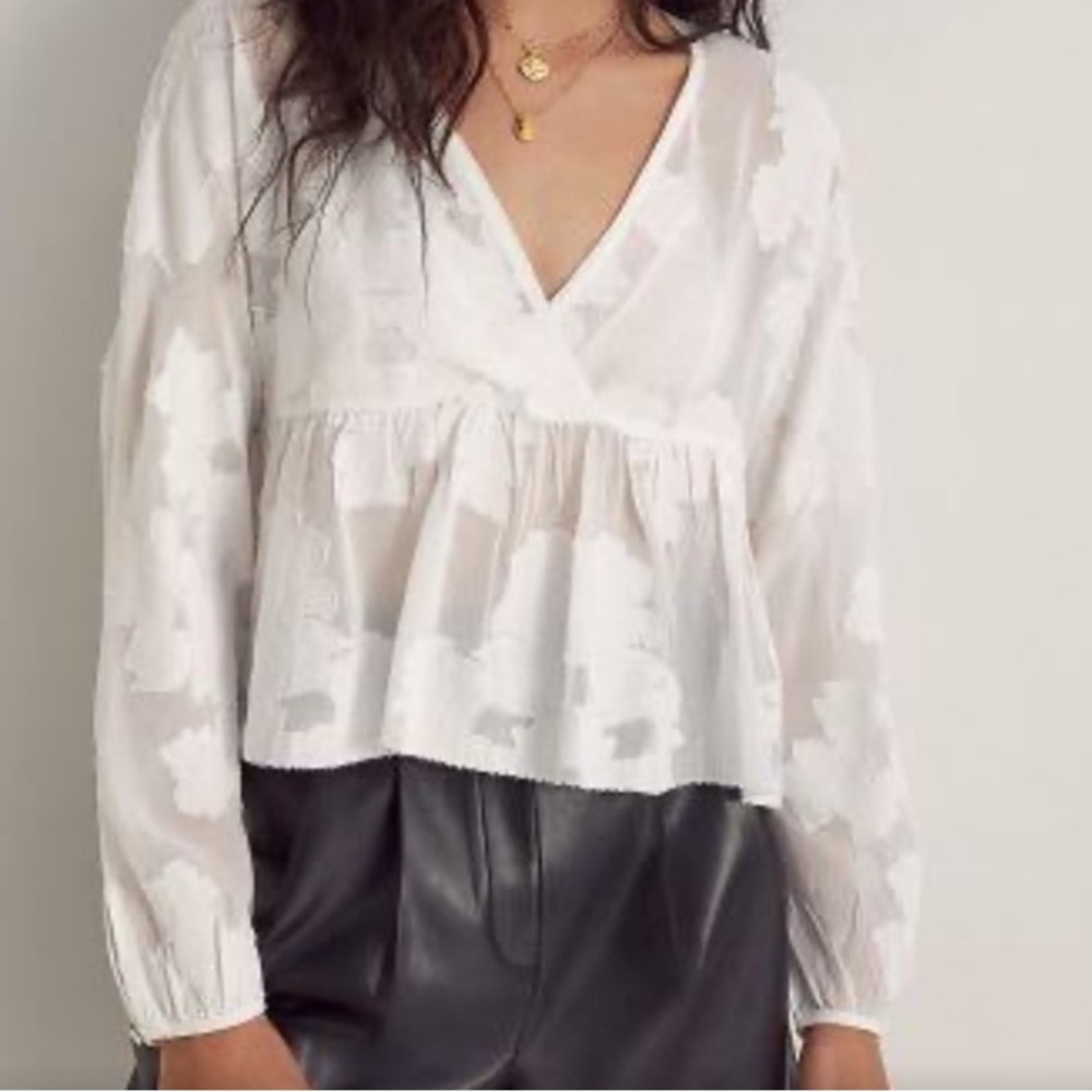 Wilfred Aritzia White Peplum Blouse